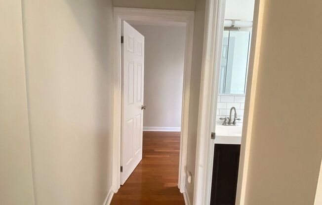 1 bed, 1 bath, $1,750, Unit 01