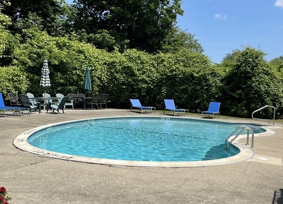 1 bed, 1 bath, 780 sqft, $2,200, Unit 317