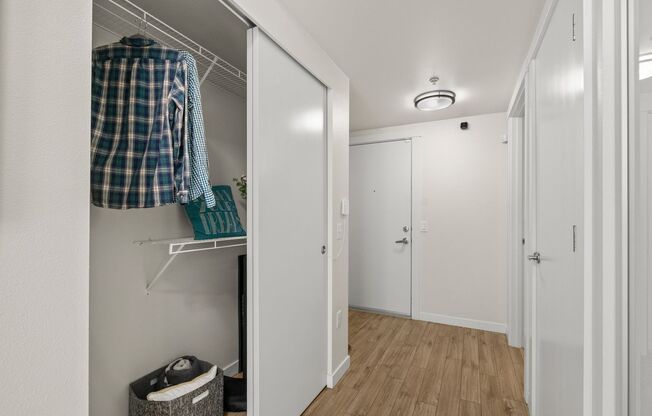 1 bed, 1 bath, 804 sqft, $2,050, Unit 119