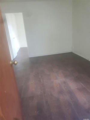 3 beds, 1 bath, $2,500