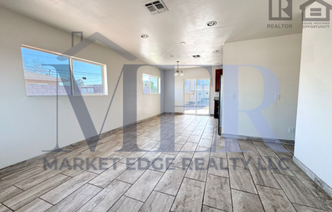 3Bed/2Bath House 35th Ave/Bethany! NO APPLICATION FEE! - RV GATE, NO HOA!