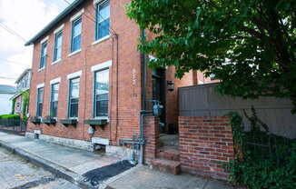 512 S. Lazelle Street