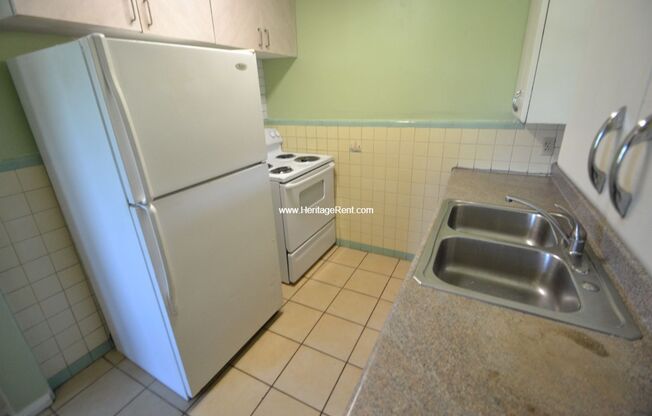 2 beds, 1 bath, 900 sqft, $850, Unit 4