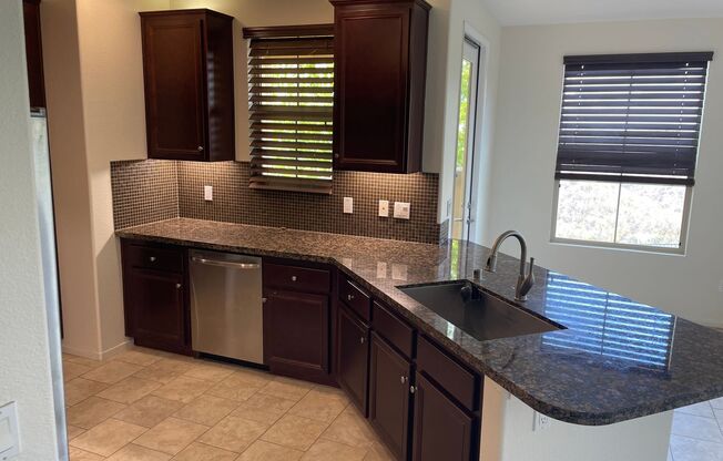 3 Bed 2 Bath with Canyon Views
