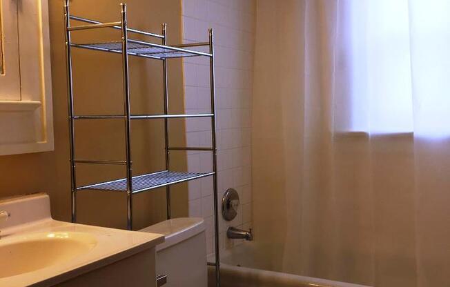 College Street Apartments