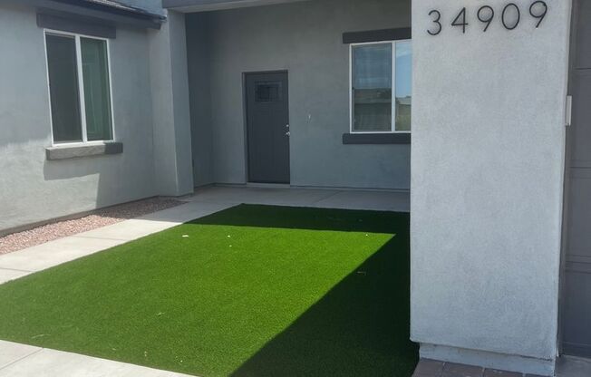 Brand New Home with RV Gate in San Tan Valley!