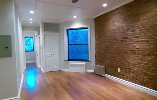 W. 97th St, Riverside Drive