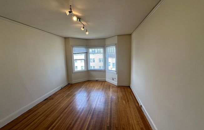 427 18th Avenue (083r)