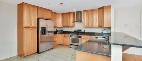 81 87 FAIRMOUNT AVE