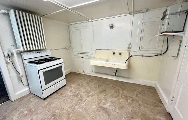 2600 N Humboldt Blvd.