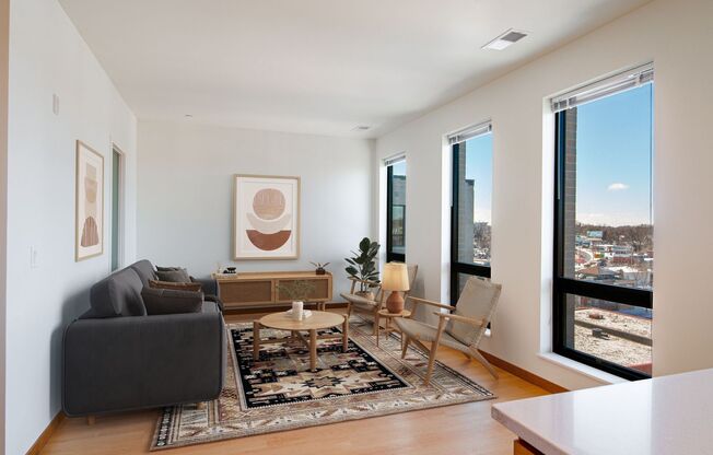 1 bed, 1 bath, 713 sqft, $1,495, Unit B518