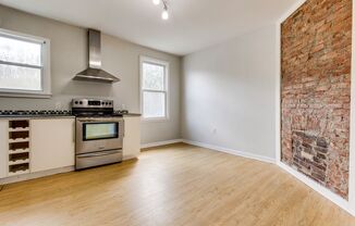 15 - 2621 S 18th
