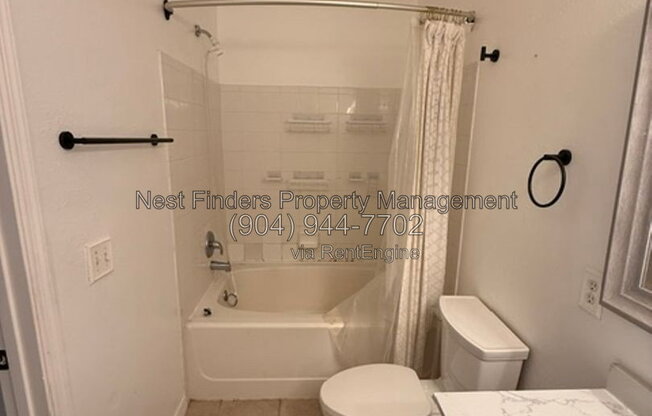 3 beds, 2 baths, 1,355 sqft, $2,000, Unit Apartment 1627