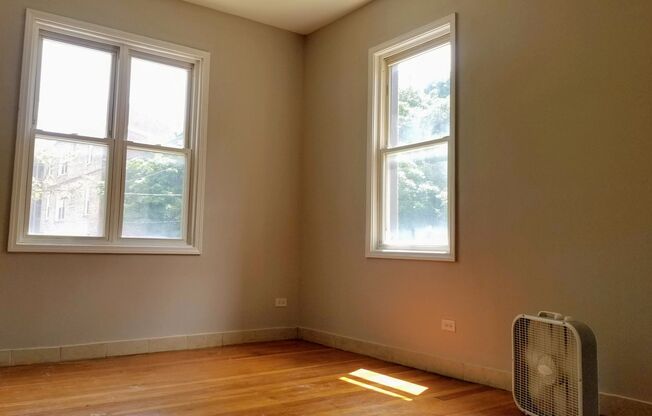 Studio, 1 bath, $1,150, Unit 201