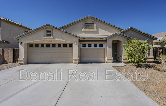 7358 N 72 AVE