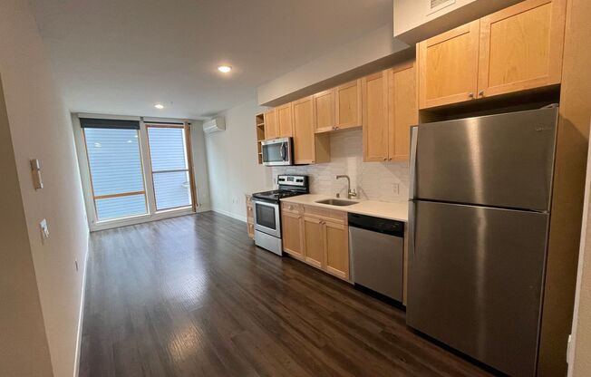 1 bed, 1 bath, 509 sqft, $2,150, Unit Unit 405