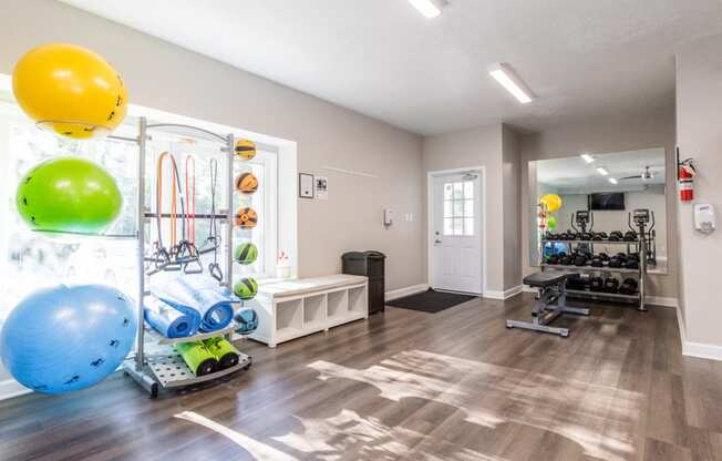 Fitness Center at Woodbridge Apartments Bloomington