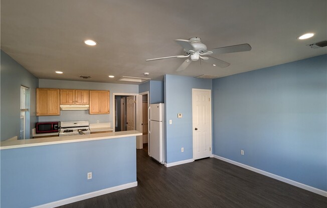 1 bed, 1 bath, 500 sqft, $1,995