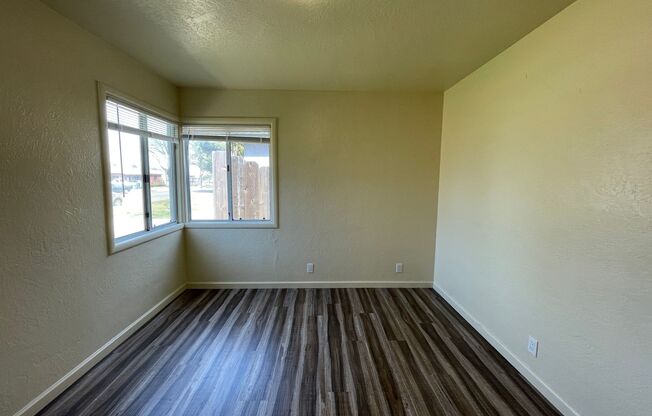 3 beds, 1 bath, $2,050