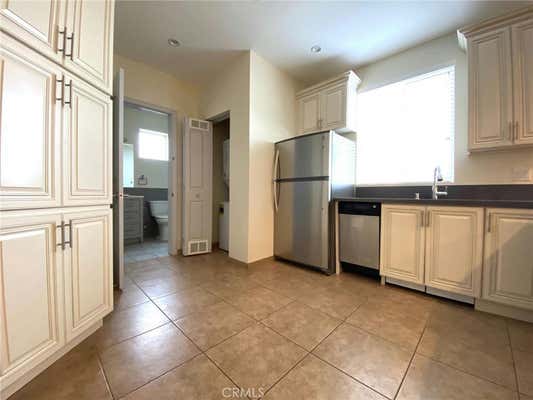 3 beds, 2 baths, 1,150 sqft, $3,495, Unit 205