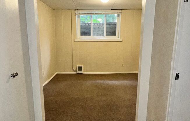 Studio, 1 bath, $1,250, Unit 7