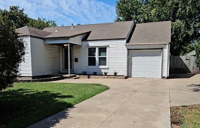 Updated Spacious Home In A Quite Midtown Tulsa Neighborhood!