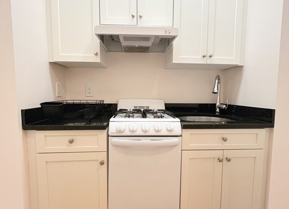 219 Commonwealth Ave