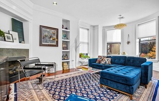 692 TREMONT