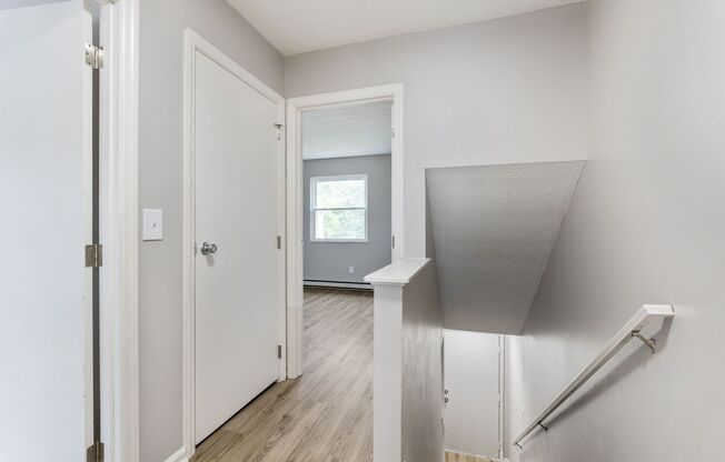 Newly Renovated 2 BR/ 1 BA townhome MOVE-IN SPECIAL