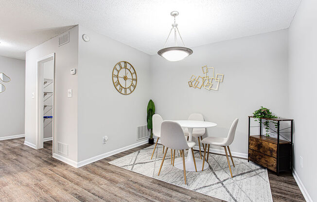 Dining Area at Wildcreek, Clarkston