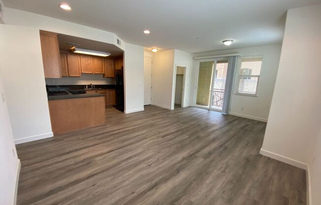 3 Bed 2 Bath Condo W/ Garage In San Ramon