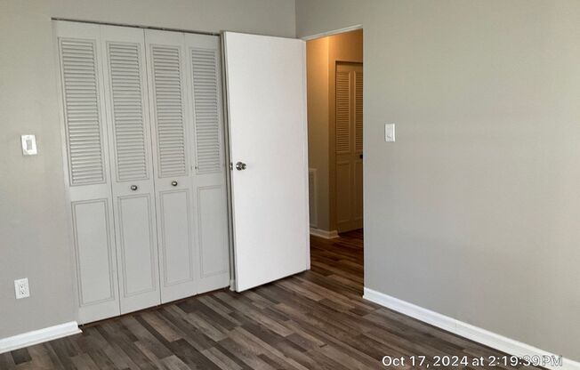 3 beds, 1 bath, $1,695