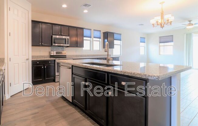 10425 E DURANT DR