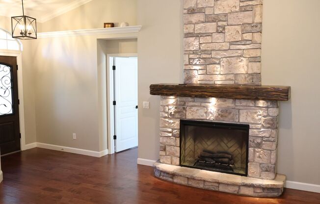 4 bed, 2 bath pool home in Citrus Park