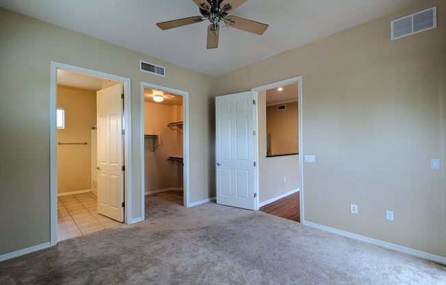 2 beds, 2 baths, $1,750, Unit Unit 2027