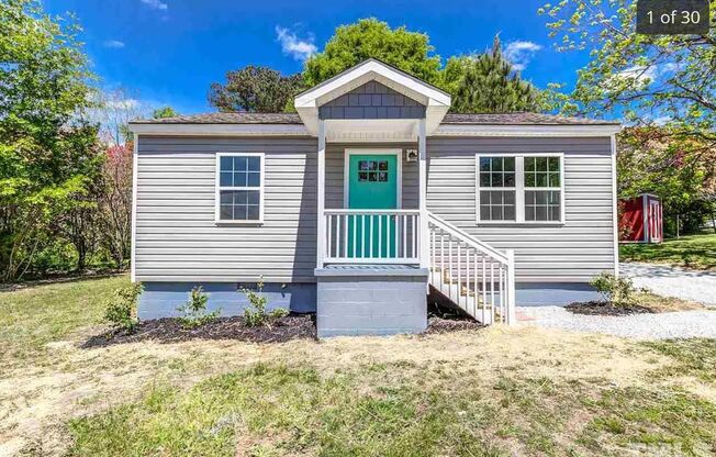 Adorable 2 Bed, 1 Bath home near Downtown Clayton, Updated, Pet Friendly!