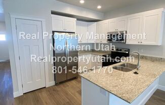 3 beds, 2.5 baths, $1,600