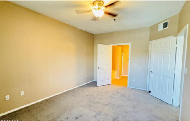 2 beds, 2 baths, $1,745, Unit UNIT 3214