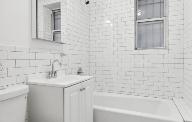 824 NICHOLAS AVE 26