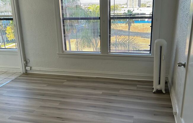 Studio, 1 bath, 340 sqft, $1,595, Unit 607