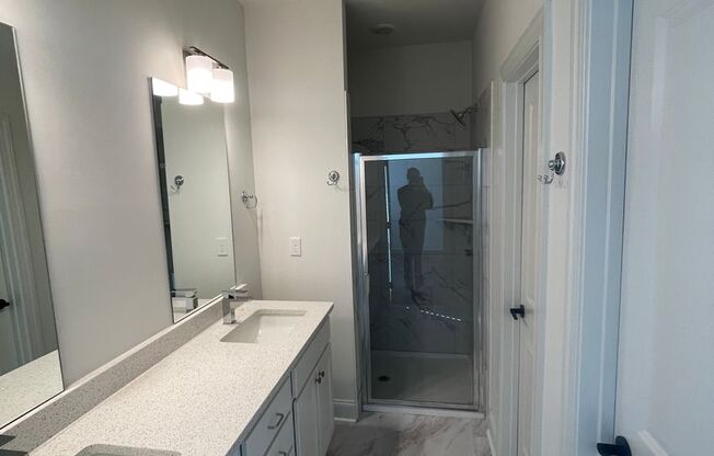 2 beds, 2 baths, 1,190 sqft, $1,800, Unit B206