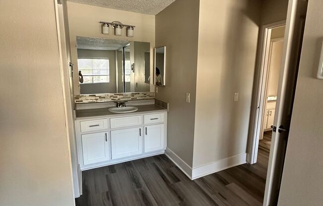 2 beds, 2 baths, 1,015 sqft, $2,895, Unit 209