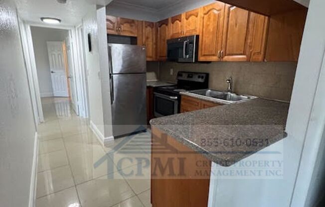 2 beds, 1 bath, 827 sqft, $1,850, Unit 644