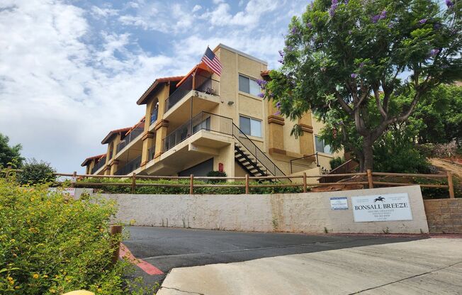 1 bed, 1 bath, 720 sqft, $1,995, Unit 7