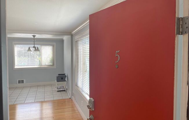Wallingford 2-Bed Condo with Garage!