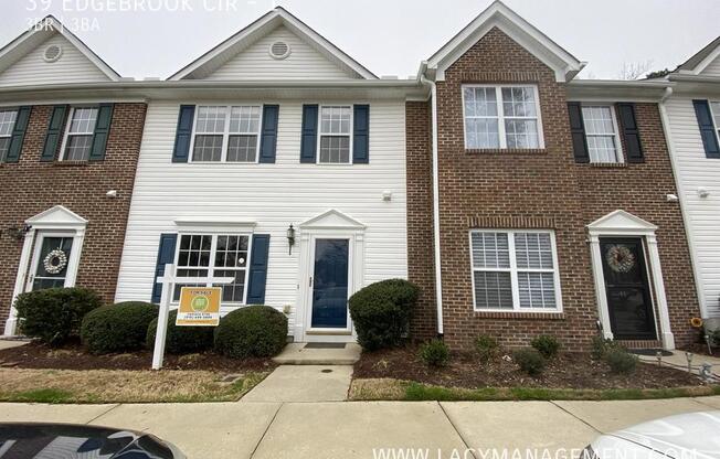 39 EDGEBROOK CIR
