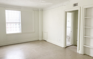 1130 Holcomb - 207