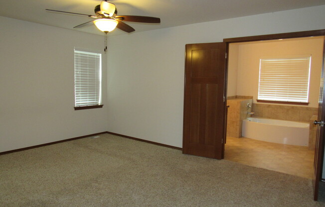 4 beds, 2 baths, $3,550