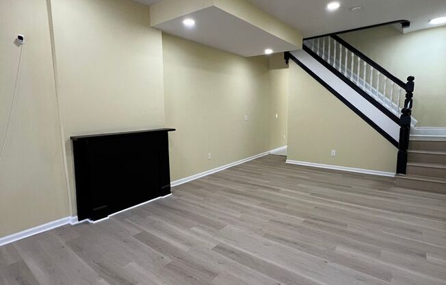 Updated 4 Bedroom Home in Upton Neighborhood