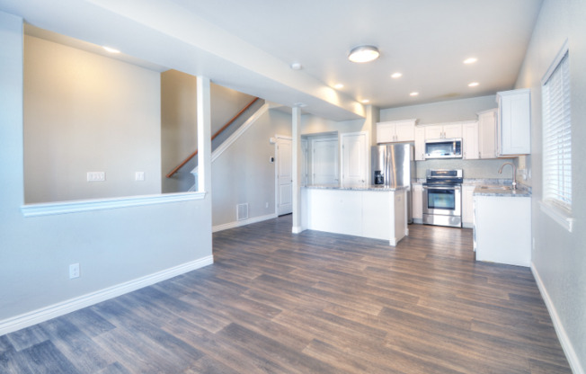 9370 PIEDMONT PT